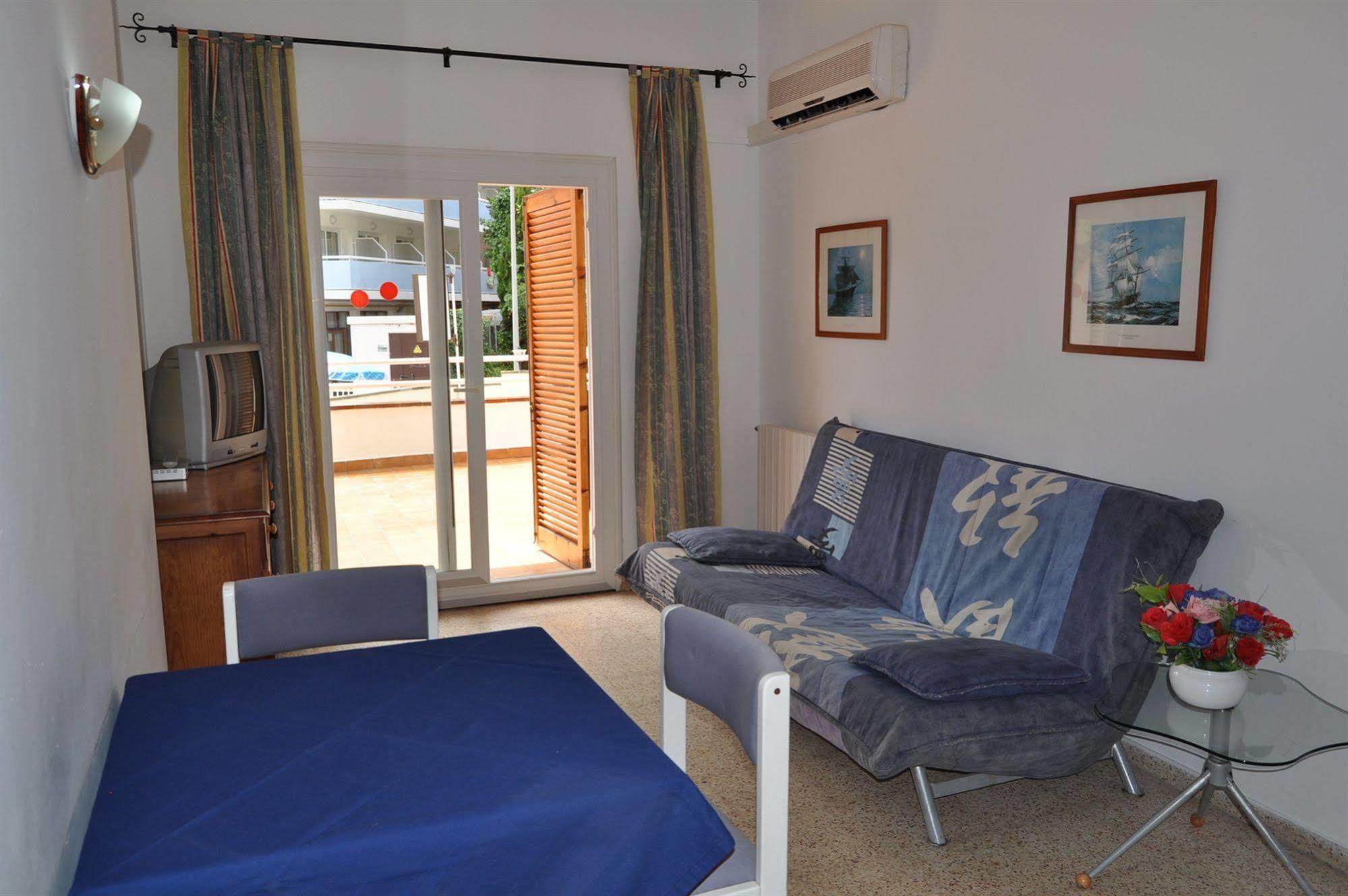 Apartamentos Eva Costa Brava Dış mekan fotoğraf