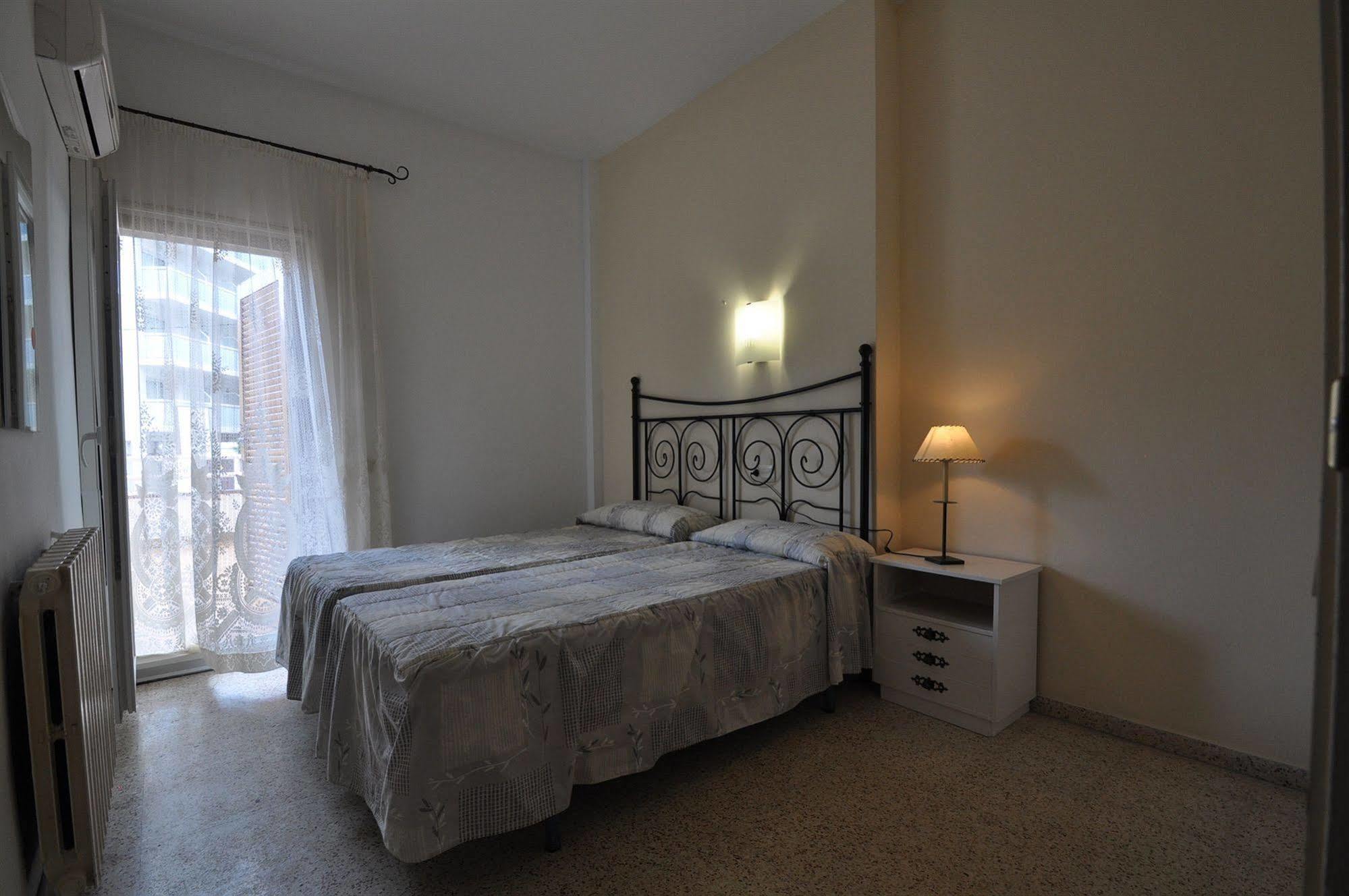 Apartamentos Eva Costa Brava Dış mekan fotoğraf